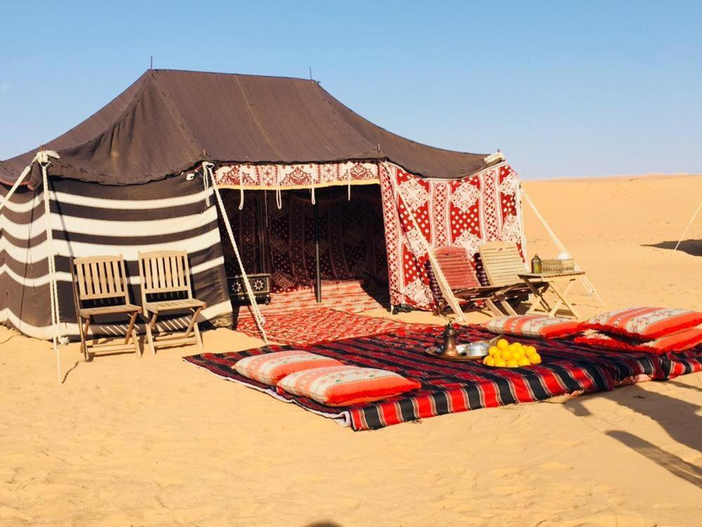 Sultan Private Desert Camp Badīyah Buitenkant foto